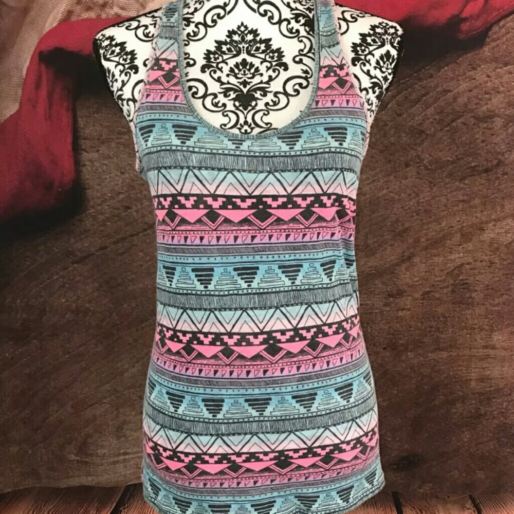 PINK VICTORIA'S SECRET SLEEP TANK